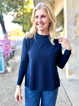 Merino Crew Neck Rib Knit with Scoop Hem - French Navy