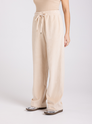 Velour Pant- Almond